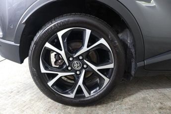 TOYOTA C-HR 1.8 VVT-h Design CVT Euro 6 (s/s) 5dr