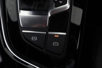 AUDI A4 2.0 TFSI 35 Black Edition S Tronic Euro 6 (s/s) 4dr