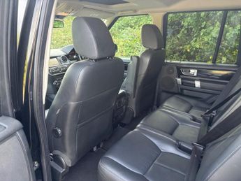 LAND ROVER DISCOVERY 4 3.0 SD V6 HSE SUV 5dr Diesel Auto 4WD Euro 5 (s/s) (255 bhp)