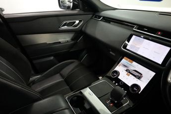 LAND ROVER RANGE ROVER VELAR 3.0 D300 MHEV R-Dynamic SE SUV 5dr Diesel Auto 4WD Euro 6 (s/s) 