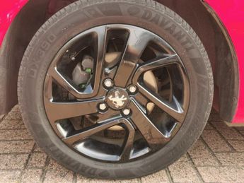 PEUGEOT 108 1.2 PureTech Allure Hatchback 5dr Petrol Manual Euro 6 (82 ps)