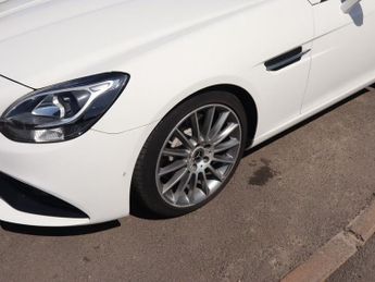 MERCEDES-BENZ SLC 2.1 SLC250d AMG Line Convertible 2dr Diesel G-Tronic Euro 6 (s/s