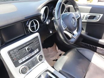 MERCEDES-BENZ SLC 2.1 SLC250d AMG Line Convertible 2dr Diesel G-Tronic Euro 6 (s/s