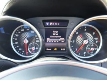 MERCEDES-BENZ SLC 2.1 SLC250d AMG Line Convertible 2dr Diesel G-Tronic Euro 6 (s/s