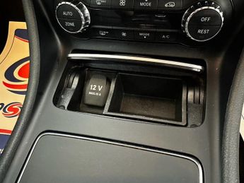 MERCEDES-BENZ A-CLASS 1.5 A180d Sport (Premium) Hatchback 5dr Diesel 7G-DCT Euro 6 (s/