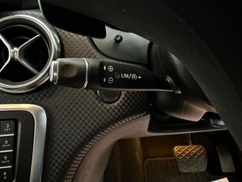 MERCEDES-BENZ A-CLASS 1.5 A180d Sport (Premium) Hatchback 5dr Diesel 7G-DCT Euro 6 (s/