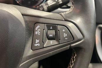 VAUXHALL ASTRA 1.4i TurboGPF Tech Line Nav Hatchback 5dr Petrol Auto Euro 6 (s/