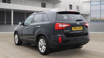 KIA SORENTO 2.2 CRDi KX-3 SUV 5dr Diesel Auto AWD Euro 5 (194 bhp)