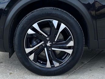 PEUGEOT E-2008 50kWh GT SUV 5dr Electric Auto (136 ps)