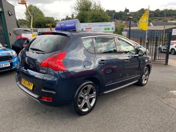 PEUGEOT 3008 2.0 HDi Allure SUV 5dr Diesel Auto Euro 5 (163 ps)