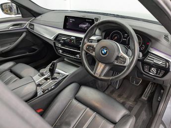 BMW 5 SERIES 2.0 530e 9.2kWh M Sport Saloon 4dr Petrol Plug-in Hybrid Auto Eu