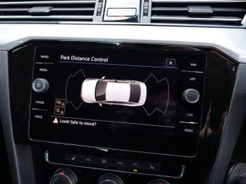 VOLKSWAGEN PASSAT 1.5 TSI EVO SEL Saloon 4dr Petrol DSG Euro 6 (s/s) (150 ps)