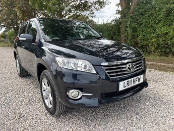 Toyota RAV4 2.2 D-4D XT-R SUV 5dr Diesel Manual 4WD Euro 5 (150 ps)