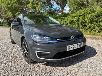 VOLKSWAGEN E-GOLF 35.8kWh e-Golf Hatchback 5dr Electric Auto (136 ps)
