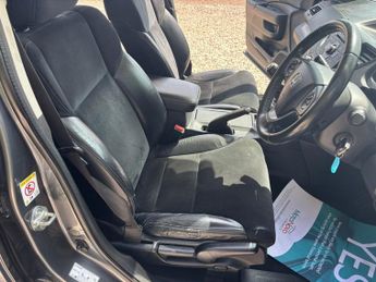 HONDA CR-V 2.2 i-DTEC SR SUV 5dr Diesel Manual 4WD Euro 5 (s/s) (150 ps)