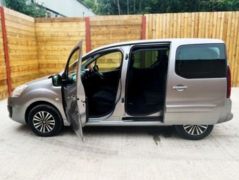 PEUGEOT PARTNER TEPEE 4 Seat Auto Wheelchair Accessible Disabled Access Vehicle WAV