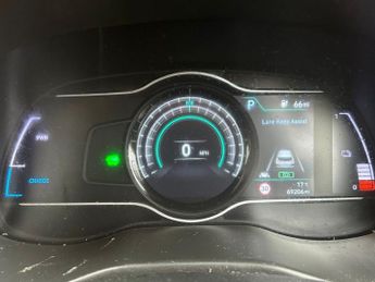 HYUNDAI KONA 64kWh PREMIUM ELECTRIC AUTO 10.5kW CHARGER (205 BHP