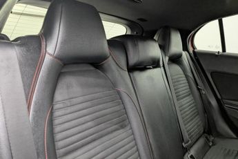 MERCEDES-BENZ GLA 1.6 GLA180 AMG Line Edition SUV 5dr Petrol 7G-DCT Euro 6 (s/s) (