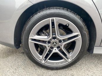 MERCEDES-BENZ CLA 1.3 CLA180h MHEV AMG Line (Executive) Coupe 4dr Petrol Hybrid 7G