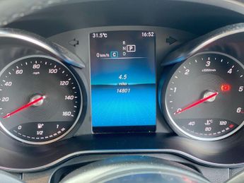 MERCEDES-BENZ GLC 2.0 GLC220d AMG Line SUV 5dr Diesel G-Tronic+ 4MATIC Euro 6 (s/s