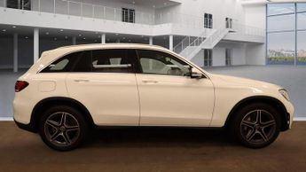 MERCEDES-BENZ GLC 2.0 GLC220d AMG Line SUV 5dr Diesel G-Tronic+ 4MATIC Euro 6 (s/s