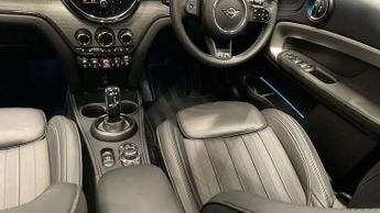 MINI COUNTRYMAN 1.5 Cooper Exclusive SUV 5dr Petrol Steptronic Euro 6 (s/s) (136