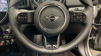 MINI COUNTRYMAN 1.5 Cooper Exclusive SUV 5dr Petrol Steptronic Euro 6 (s/s) (136