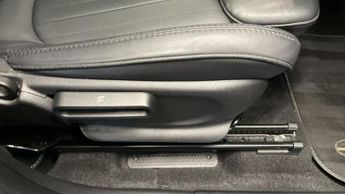 MINI COUNTRYMAN 1.5 Cooper Exclusive SUV 5dr Petrol Steptronic Euro 6 (s/s) (136