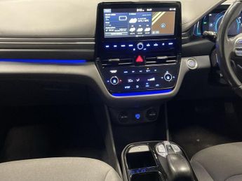HYUNDAI IONIQ 38.3kWh Premium Hatchback 5dr Electric Auto (136 ps)