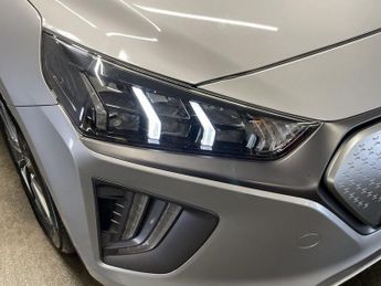 HYUNDAI IONIQ 38.3kWh Premium Hatchback 5dr Electric Auto (136 ps)