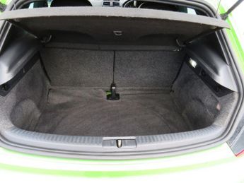 VOLKSWAGEN SCIROCCO 2.0 TSI BlueMotion Tech R Hatchback 3dr Petrol DSG Euro 6 (s/s) 