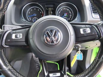 VOLKSWAGEN SCIROCCO 2.0 TSI BlueMotion Tech R Hatchback 3dr Petrol DSG Euro 6 (s/s) 
