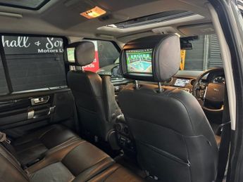 LAND ROVER DISCOVERY 4 3.0 SD V6 Landmark SUV 5dr Diesel Auto 4WD Euro 6 (s/s) (256 bhp