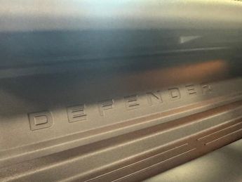 LAND ROVER DEFENDER 5.0 P525 V8 SUV 5dr Petrol Auto 4WD Euro 6 (s/s) (525 ps)