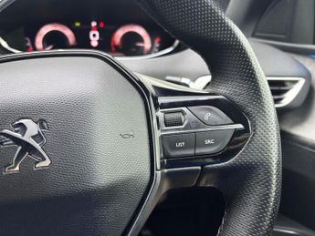 PEUGEOT 3008 1.2 PureTech GT SUV 5dr Petrol EAT Euro 6 (s/s) (130 ps)