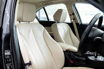BMW 3 SERIES 2.0 320d Luxury Saloon 4dr Diesel Auto Euro 6 (s/s) (190 ps)
