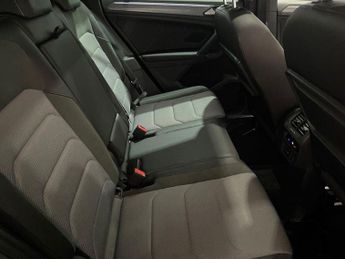 VOLKSWAGEN TIGUAN 1.5 TSI EVO R-Line SUV 5dr Petrol DSG Euro 6 (s/s) (150 ps)
