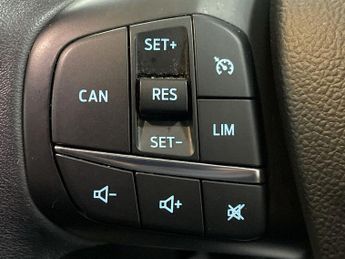 FORD FOCUS 1.0T EcoBoost MHEV Active Edition Hatchback 5dr Petrol Manual Eu