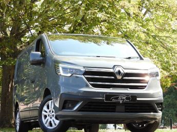 RENAULT TRAFIC 2.0 dCi Blue SL28 Sport Panel Van 5dr Diesel EDC L1 H1 Euro 6 (s