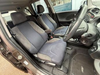 HONDA JAZZ 1.4 i-VTEC EX Hatchback 5dr Petrol CVT Euro 5 (99 ps)