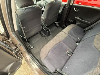 HONDA JAZZ 1.4 i-VTEC EX Hatchback 5dr Petrol CVT Euro 5 (99 ps)