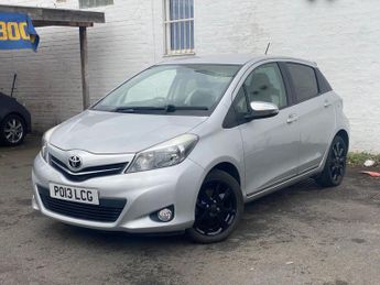 TOYOTA YARIS 1.33 Dual VVT-i Trend Hatchback 5dr Petrol Manual Euro 5 (101 ps