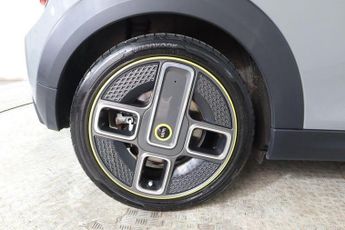 MINI Electric Hatch Cooper SE 32.6kWh Level 1 Auto 3dr