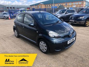 Toyota AYGO 1.0 VVT-i Ice Hatchback 5dr Petrol Manual Euro 5 (67 ps)