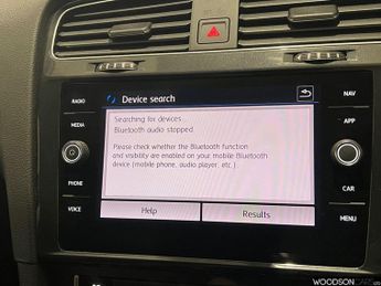 VOLKSWAGEN E-GOLF 35.8kWh e-Golf Hatchback 5dr Electric Auto (136 ps)