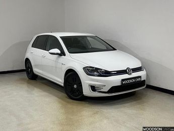 VOLKSWAGEN E-GOLF 35.8kWh e-Golf Hatchback 5dr Electric Auto (136 ps)