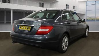 MERCEDES-BENZ C-CLASS 2.1 C220 CDI Executive SE Saloon 4dr Diesel G-Tronic+ Euro 5 (s/