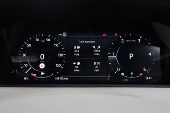 LAND ROVER RANGE ROVER VELAR 2.0 D200 MHEV R-Dynamic SE SUV 5dr Diesel Auto 4WD Euro 6 (s/s) 