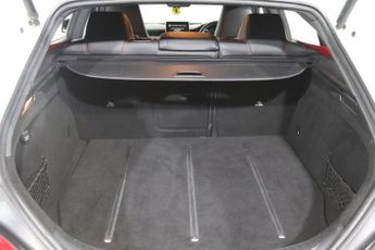 MERCEDES-BENZ CLA 2.0 CLA250 AMG Shooting Brake 5dr Petrol 7G-DCT 4MATIC Euro 6 (s