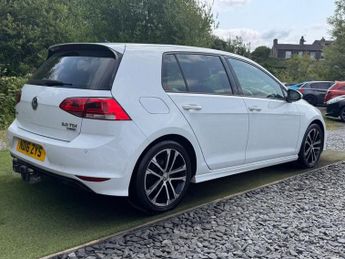 VOLKSWAGEN GOLF 2.0 TDI BlueMotion Tech R-Line Hatchback 5dr Diesel DSG Euro 6 (